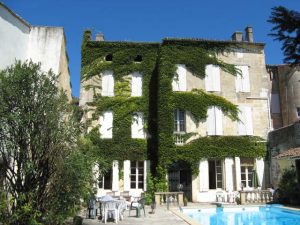 Chez Castillon writing retreats